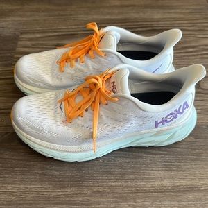 Hoka Clifton 8 Womens shoes